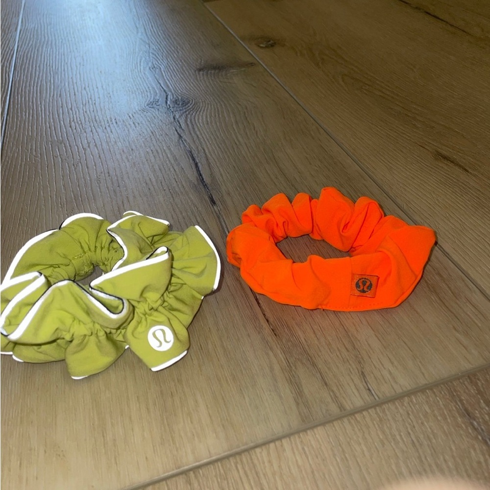 Lululemon scrunchies